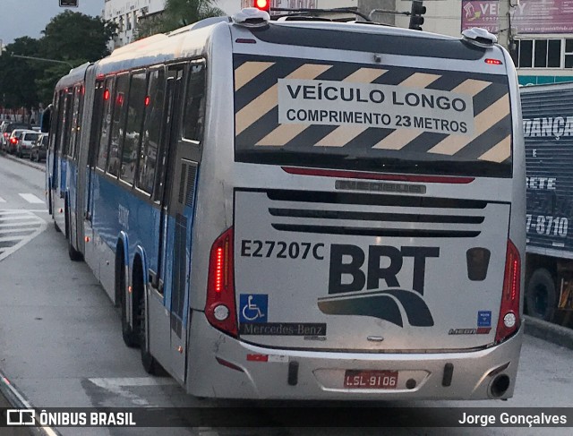 Caprichosa Auto Ônibus E27207C na cidade de Rio de Janeiro, Rio de Janeiro, Brasil, por Jorge Gonçalves. Número da foto: #6932698.