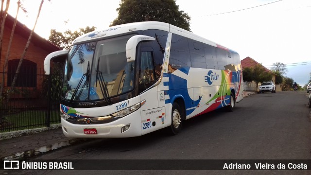 Auto Viação Critur 2280 na cidade de Taquari, Rio Grande do Sul, Brasil, por Adriano  Vieira da Costa. Número da foto: #6930293.