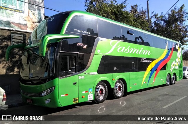 Jasmim Turismo 9020 na cidade de Itaúna, Minas Gerais, Brasil, por Vicente de Paulo Alves. Número da foto: #6930911.