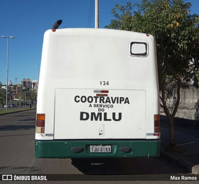 COOTRAVIPA 134 na cidade de Porto Alegre, Rio Grande do Sul, Brasil, por Max Ramos. Número da foto: #6857649.