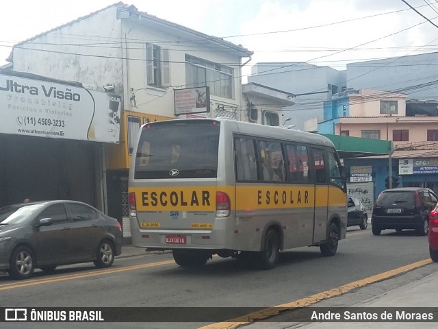 Escolares 00 na cidade de Santo André, São Paulo, Brasil, por Andre Santos de Moraes. ID da foto: 6857651.