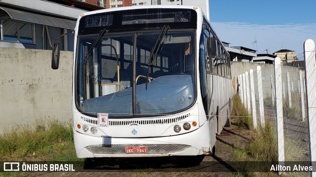 Ônibus Particulares 401 na cidade de Porto Alegre, Rio Grande do Sul, Brasil, por Ailton Alves. Número da foto: #6860043.