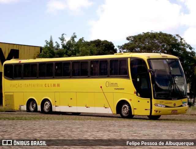 Viação Itapemirim 8081 na cidade de Salvador, Bahia, Brasil, por Felipe Pessoa de Albuquerque. ID da foto: 6865289.