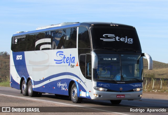 Steja Turismo 2013 na cidade de Conselheiro Lafaiete, Minas Gerais, Brasil, por Rodrigo  Aparecido. Número da foto: #6866179.