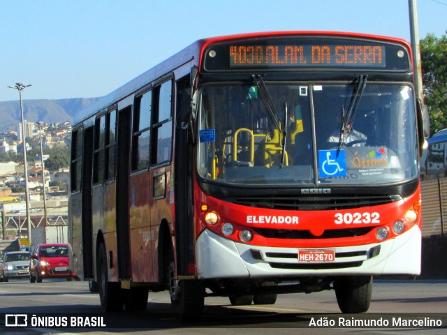 Expresso Luziense > Territorial Com. Part. e Empreendimentos 30232 na cidade de Belo Horizonte, Minas Gerais, Brasil, por Adão Raimundo Marcelino. Número da foto: #6871403.