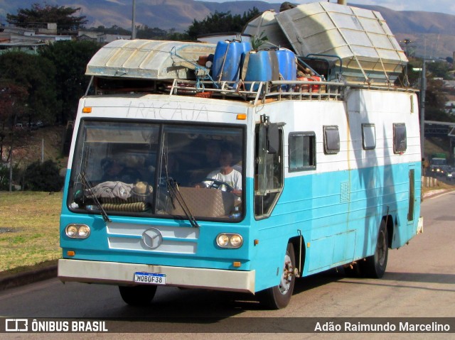 Motorhomes s/n na cidade de Belo Horizonte, Minas Gerais, Brasil, por Adão Raimundo Marcelino. ID da foto: 6961714.