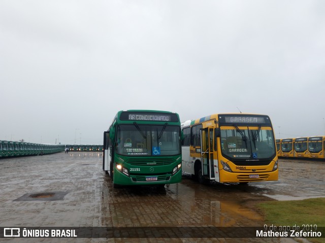 Plataforma Transportes 30864 na cidade de Salvador, Bahia, Brasil, por Matheus Zeferino. Número da foto: #6960030.