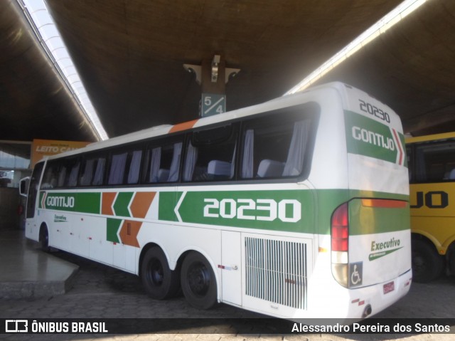 Empresa Gontijo de Transportes 20230 na cidade de Uberlândia, Minas Gerais, Brasil, por Alessandro Pereira dos Santos. ID da foto: 6962718.