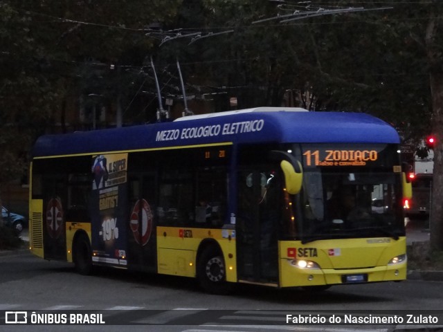 Società Emiliana Trasporti Autofiloviari 210 na cidade de Modena, Modena, Emilia-Romagna, Itália, por Fabricio do Nascimento Zulato. Número da foto: #6963280.