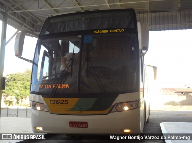 Empresa Gontijo de Transportes 12625 na cidade de Várzea da Palma, Minas Gerais, Brasil, por Wagner Gontijo Várzea da Palma-mg. Número da foto: #6964827.