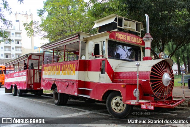 Ônibus Particulares 1859 na cidade de Poços de Caldas, Minas Gerais, Brasil, por Matheus Gabriel dos Santos. ID da foto: 6964690.