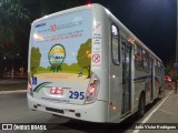Viação Pássaro Branco 295 na cidade de Patos de Minas, Minas Gerais, Brasil, por João Víctor Rodrigues. Número da foto: #:id.