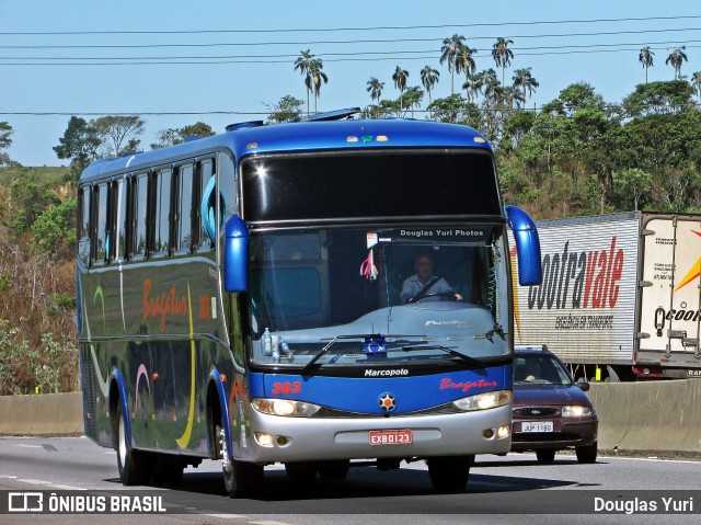 Bragatur Transporte e Turismo 303 na cidade de Pindamonhangaba, São Paulo, Brasil, por Douglas Yuri. ID da foto: 6967785.