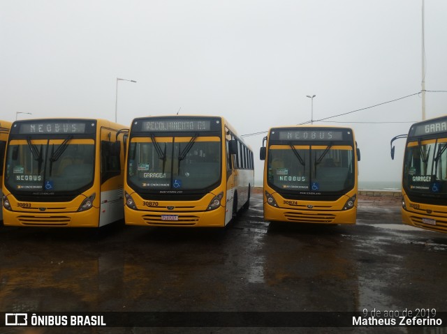 Plataforma Transportes 30874 na cidade de Salvador, Bahia, Brasil, por Matheus Zeferino. ID da foto: 6965555.