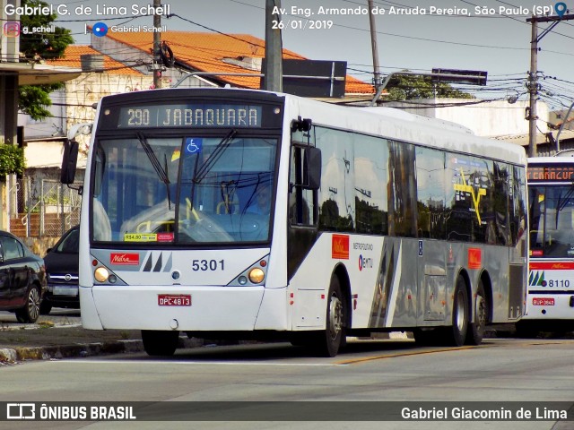 Metra - Sistema Metropolitano de Transporte 5301 na cidade de São Paulo, São Paulo, Brasil, por Gabriel Giacomin de Lima. ID da foto: 6972131.