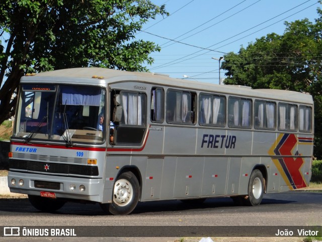 Fretur Transportes e Turismo 109 na cidade de Teresina, Piauí, Brasil, por João Victor. ID da foto: 6972445.