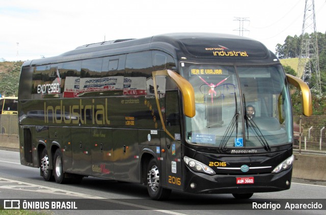 Expresso Industrial Turismo 2016 na cidade de Aparecida, São Paulo, Brasil, por Rodrigo  Aparecido. Número da foto: #6975367.
