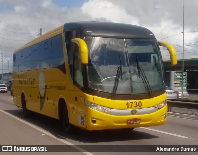 Viação Nordeste 1730 na cidade de Bayeux, Paraíba, Brasil, por Alexandre Dumas. Número da foto: #6974768.
