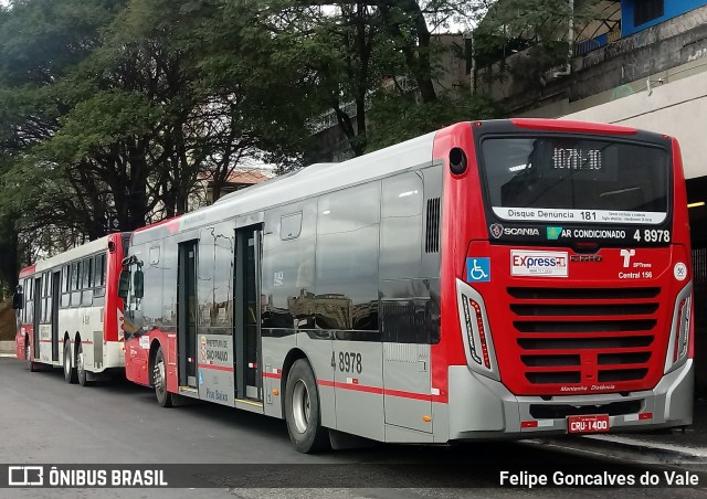Express Transportes Urbanos Ltda 4 8978 na cidade de São Paulo, São Paulo, Brasil, por Felipe Goncalves do Vale. Número da foto: #6977171.