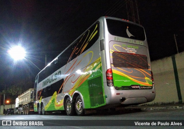 Impulso Turismo e Transportes 1200 na cidade de Itaúna, Minas Gerais, Brasil, por Vicente de Paulo Alves. Número da foto: #6978153.