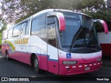 Autobuses sin identificación - Costa Rica 00 na cidade de Turrialba, Turrialba, Cartago, Costa Rica, por Yliand Sojo. Número da foto: #:id.