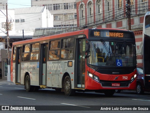 GIL - Goretti Irmãos Ltda. 752 na cidade de Juiz de Fora, Minas Gerais, Brasil, por André Luiz Gomes de Souza. Número da foto: #6981159.