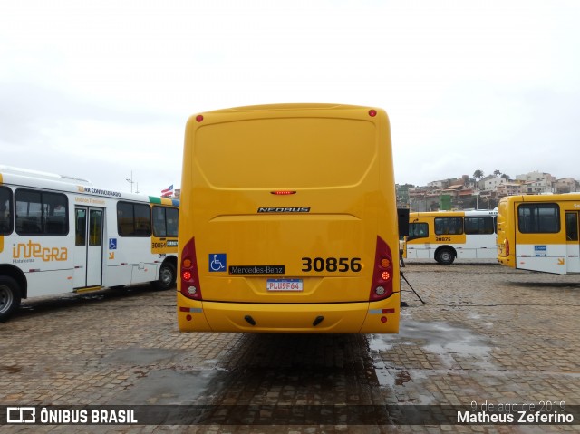 Plataforma Transportes 30856 na cidade de Salvador, Bahia, Brasil, por Matheus Zeferino. Número da foto: #6979943.