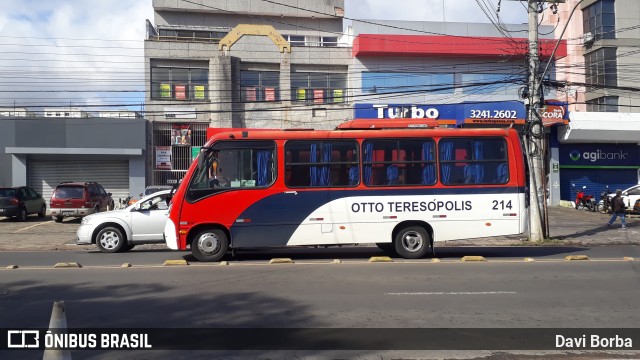 ATL - Associação dos Transportadores de Passageiros por Lotação 214 na cidade de Porto Alegre, Rio Grande do Sul, Brasil, por Davi Borba. ID da foto: 6980967.