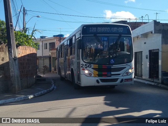 Empresa Metropolitana 256 na cidade de Recife, Pernambuco, Brasil, por Felipe Luiz. ID da foto: 6979564.