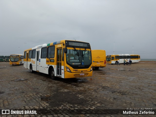 Plataforma Transportes 30867 na cidade de Salvador, Bahia, Brasil, por Matheus Zeferino. Número da foto: #6979969.