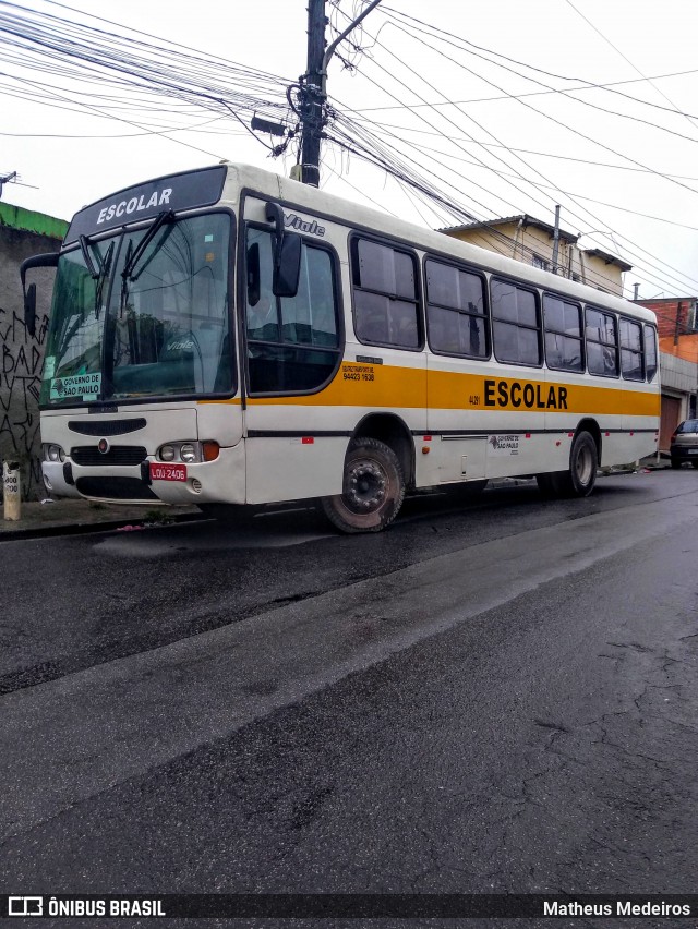 Escolares 44.291 na cidade de São Paulo, São Paulo, Brasil, por Matheus Medeiros. Número da foto: #6982279.