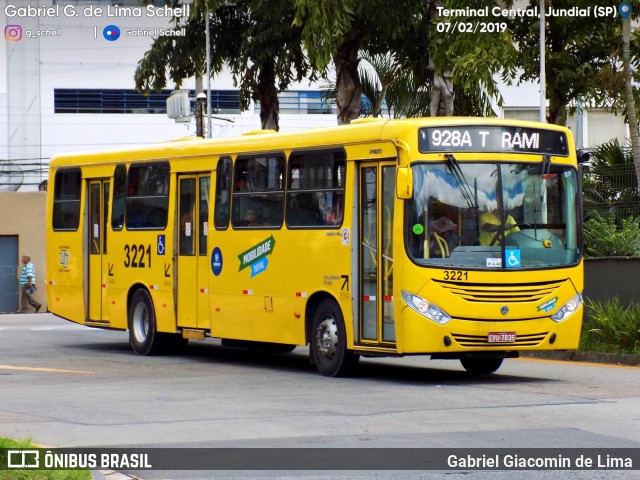 Auto Ônibus Três Irmãos 3221 na cidade de Jundiaí, São Paulo, Brasil, por Gabriel Giacomin de Lima. Número da foto: #6985904.