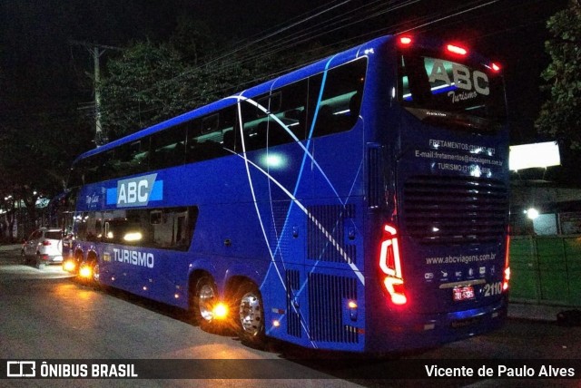 ABC Turismo 2110 na cidade de Itaúna, Minas Gerais, Brasil, por Vicente de Paulo Alves. ID da foto: 6985515.