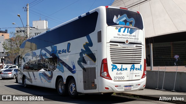 Pedra Azul Turismo 37000 na cidade de Divinópolis, Minas Gerais, Brasil, por Ailton Alves. ID da foto: 6987286.