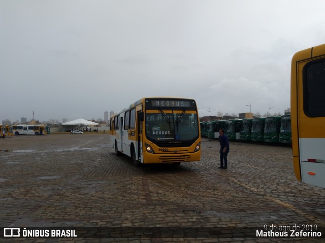 Plataforma Transportes 30889 na cidade de Salvador, Bahia, Brasil, por Matheus Zeferino. ID da foto: 6987013.