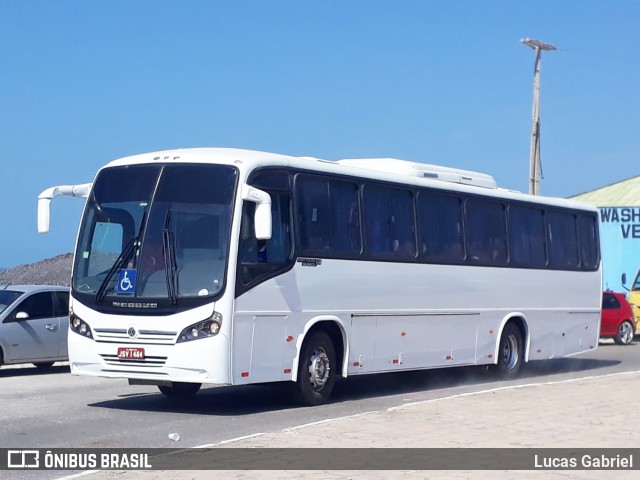 Ônibus Particulares 2806 na cidade de Luís Correia, Piauí, Brasil, por Lucas Gabriel. ID da foto: 6987931.