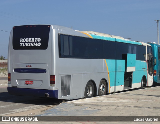 Roberto Turismo 9372 na cidade de Luís Correia, Piauí, Brasil, por Lucas Gabriel. Número da foto: #6988044.