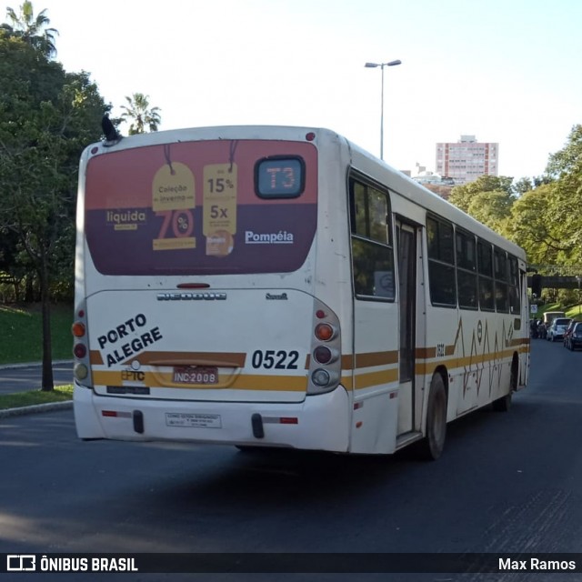 Companhia Carris Porto-Alegrense 0522 na cidade de Porto Alegre, Rio Grande do Sul, Brasil, por Max Ramos. ID da foto: 6987988.