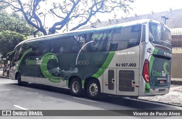 Clima Tur 4000 na cidade de Belo Horizonte, Minas Gerais, Brasil, por Vicente de Paulo Alves. ID da foto: 6991878.