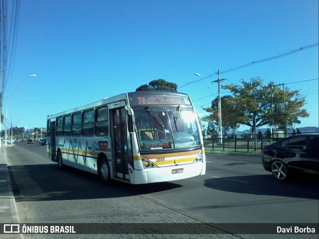 Companhia Carris Porto-Alegrense 0666 na cidade de Porto Alegre, Rio Grande do Sul, Brasil, por Davi Borba. Número da foto: #6990872.