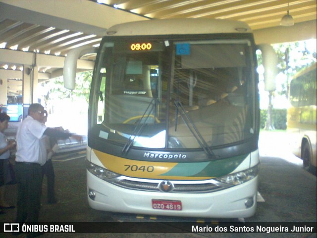 Empresa Gontijo de Transportes 7040 na cidade de Salvador, Bahia, Brasil, por Mario dos Santos Nogueira Junior. ID da foto: 6990521.