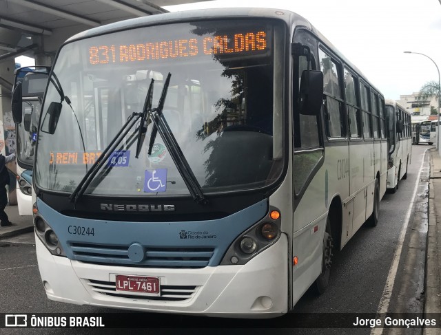 Transportes Futuro C30244 na cidade de Rio de Janeiro, Rio de Janeiro, Brasil, por Jorge Gonçalves. ID da foto: 6993207.