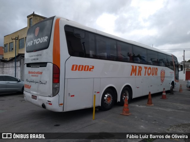 MR Tour 0002 na cidade de São Paulo, São Paulo, Brasil, por Fábio Luiz Barros de Oliveira. ID da foto: 6993313.