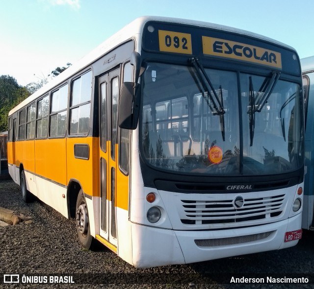 Transportes Salgado Filho 1237 na cidade de Santa Maria, Rio Grande do Sul, Brasil, por Anderson Nascimento . Número da foto: #6996368.