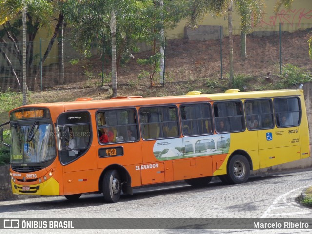 Expresso Luziense > Territorial Com. Part. e Empreendimentos 30278 na cidade de Belo Horizonte, Minas Gerais, Brasil, por Marcelo Ribeiro. ID da foto: 7000628.