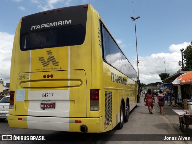 Viação Itapemirim 44217 na cidade de Goiana, Pernambuco, Brasil, por Jonas Alves. ID da foto: 6998695.