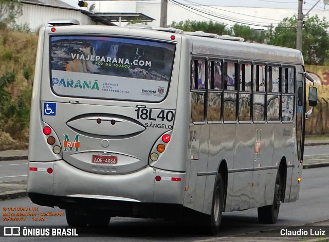 Viação Santo Ângelo 18L40 na cidade de Curitiba, Paraná, Brasil, por Claudio Luiz. Número da foto: #6998968.