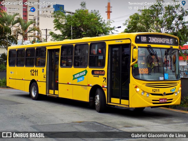 Viação Leme 1211 na cidade de Jundiaí, São Paulo, Brasil, por Gabriel Giacomin de Lima. ID da foto: 7002558.