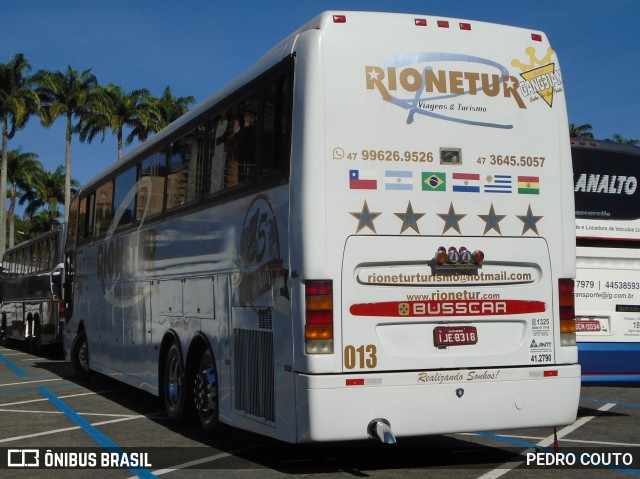 Rionetur 013 na cidade de Aparecida, São Paulo, Brasil, por PEDRO COUTO. Número da foto: #7005651.