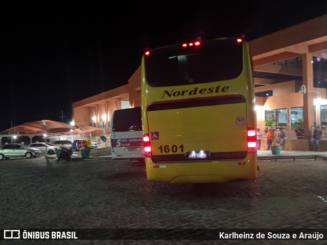 Viação Nordeste 1601 na cidade de Lajes, Rio Grande do Norte, Brasil, por Karlheinz de Souza e Araújo. Número da foto: #7005022.